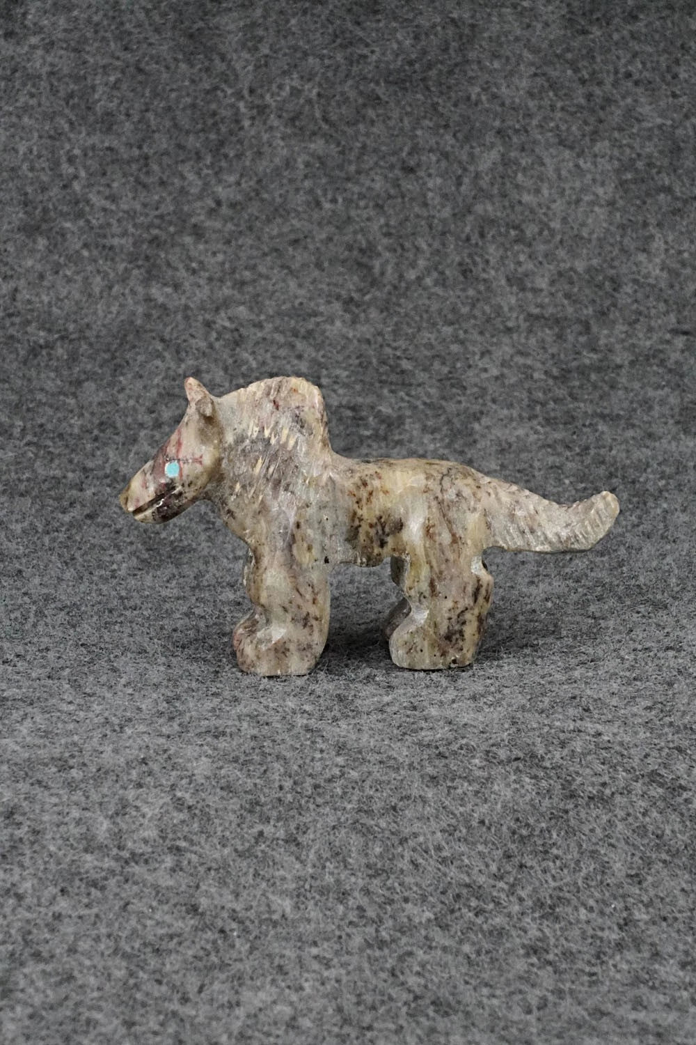 Horse Zuni Fetish Carving - Rodrick Tsabetsaye