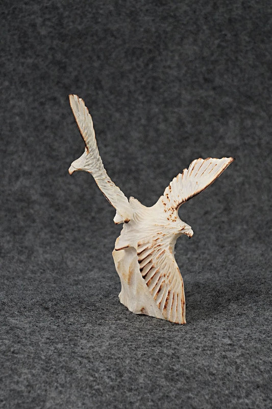 Eagle Zuni Fetish Carving - Ruben Najera
