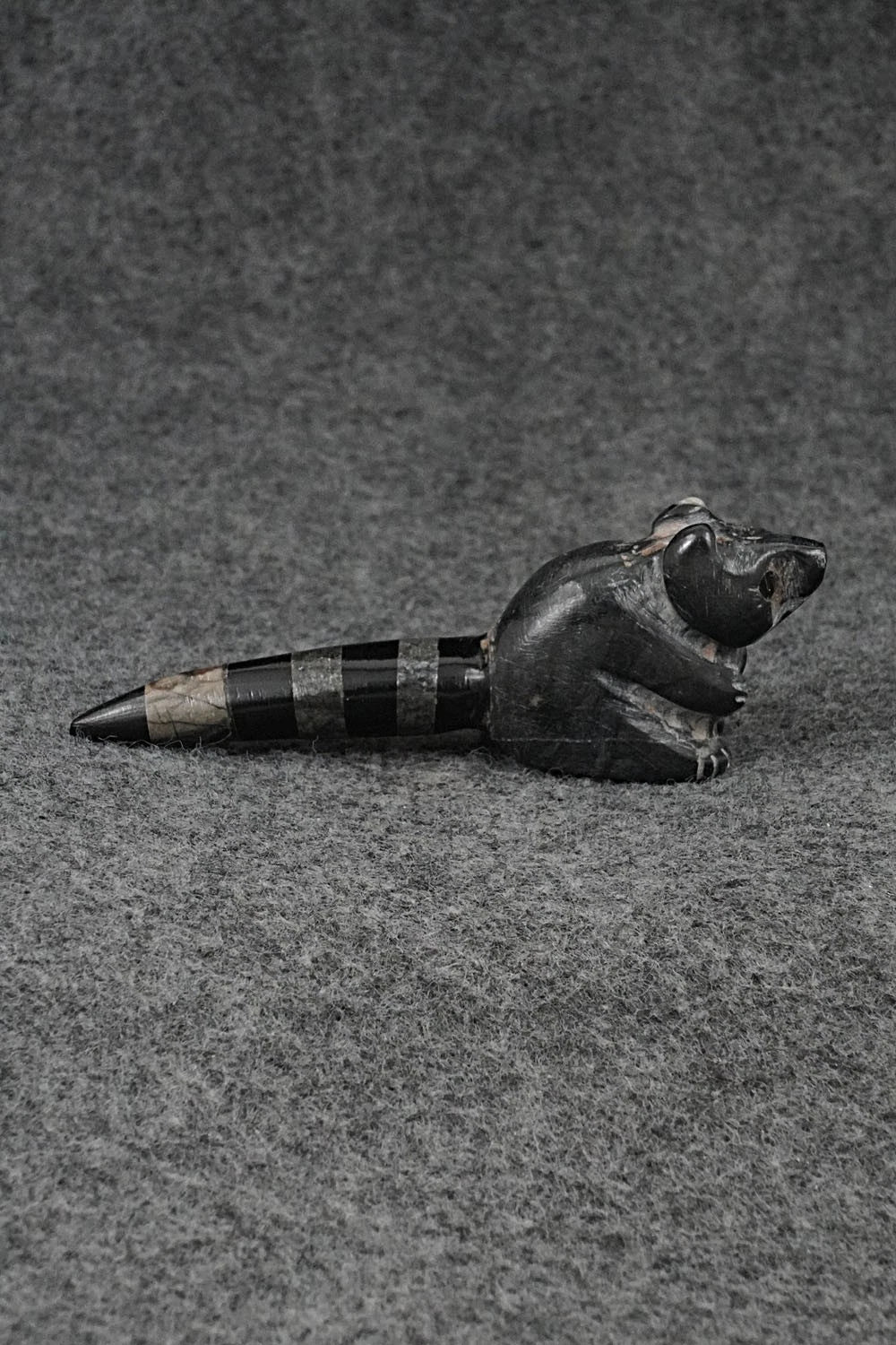 Raccoon Zuni Fetish Carving - Justin Red Elk
