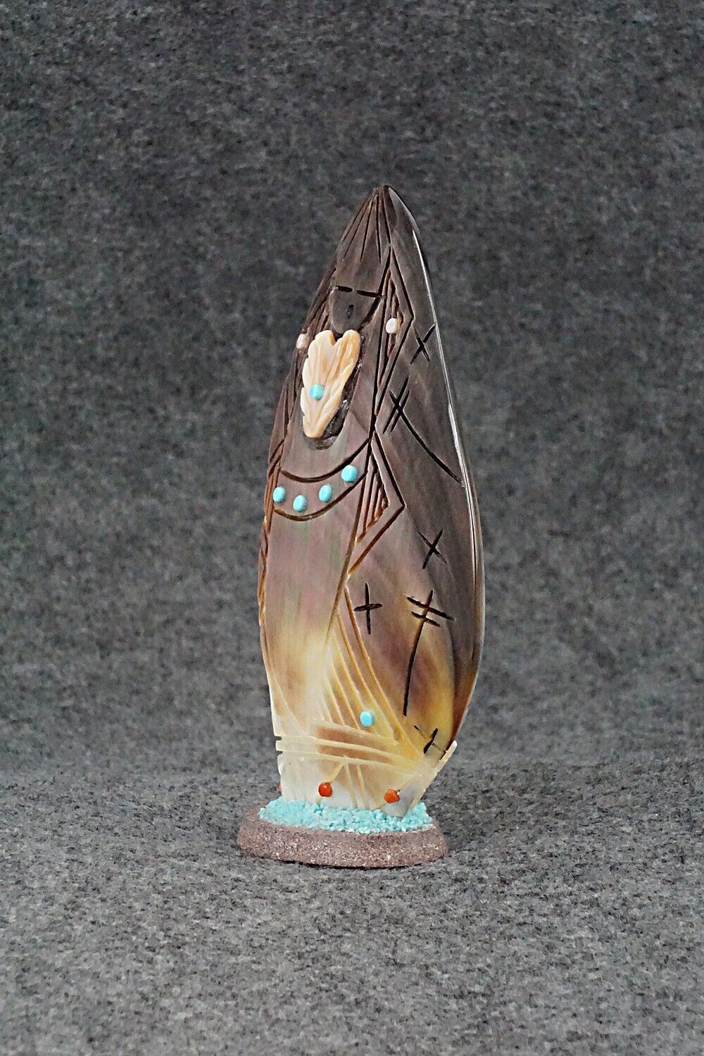 Corn Maiden Zuni Fetish Carving - Vickie Quandelacy