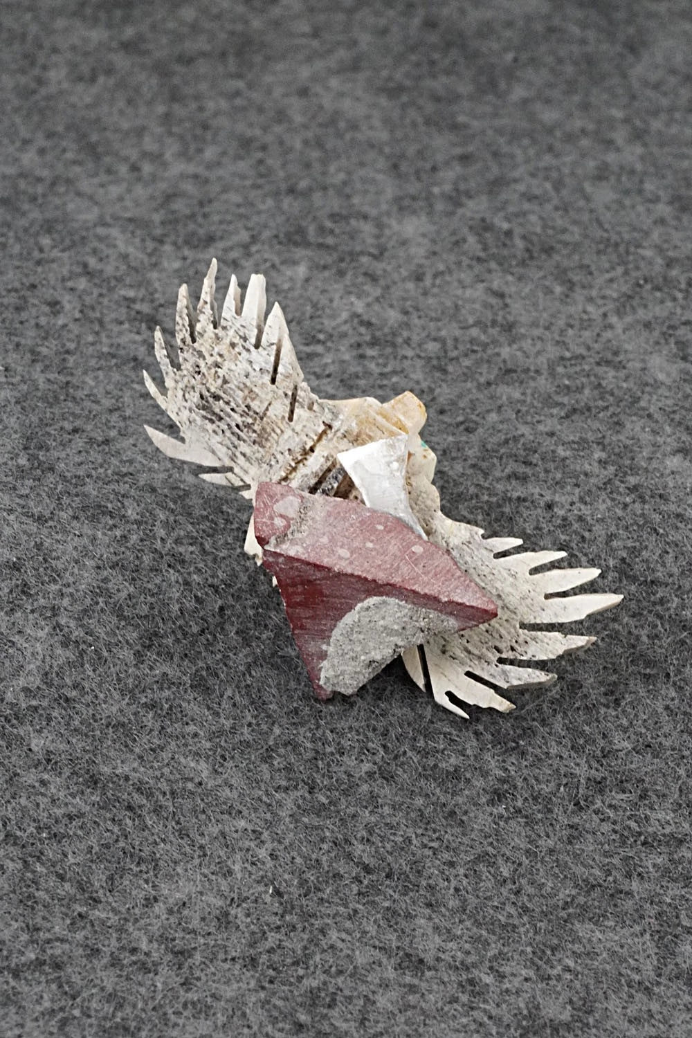 Eagle Zuni Fetish Carving - Carl Etsate