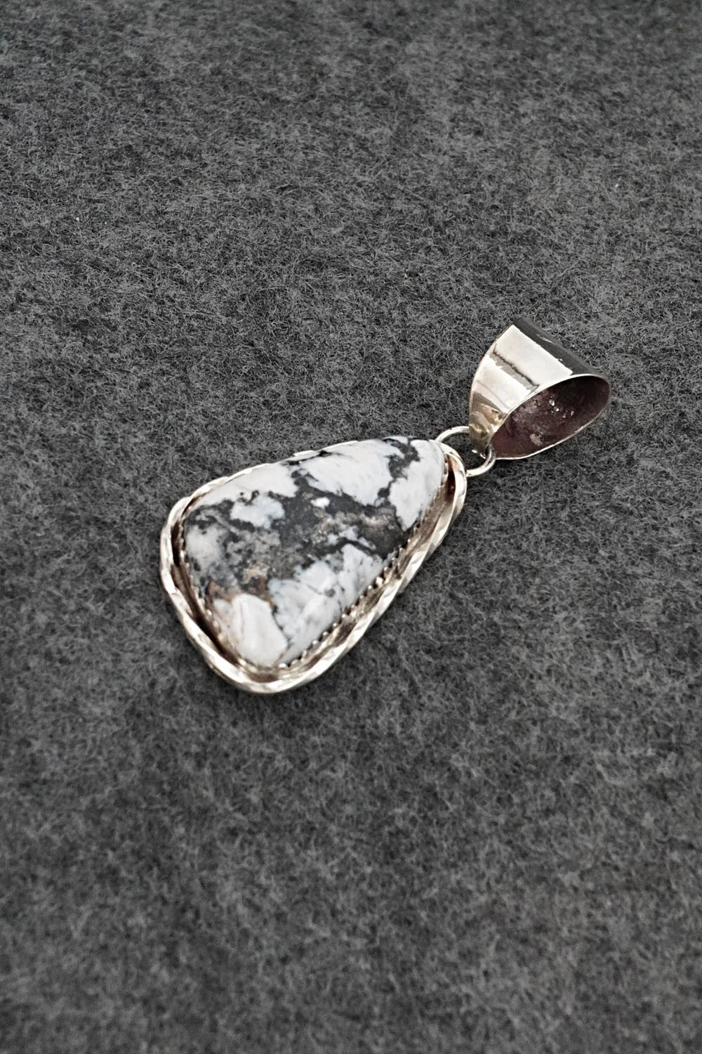 White Buffalo & Sterling Silver Pendant - Ernest Hawthorne