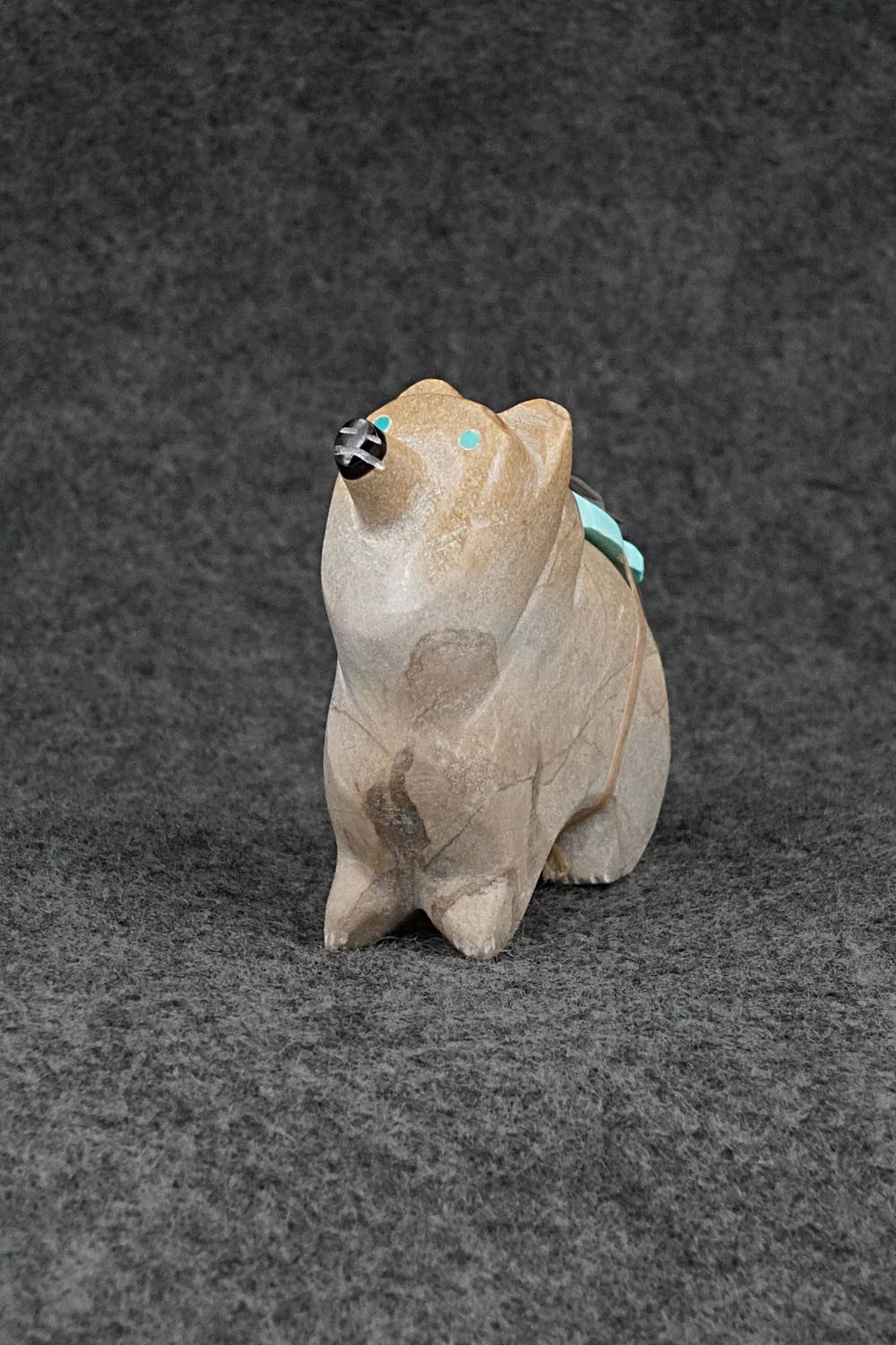 Bear Zuni Fetish Carving - Lyndric Leekya