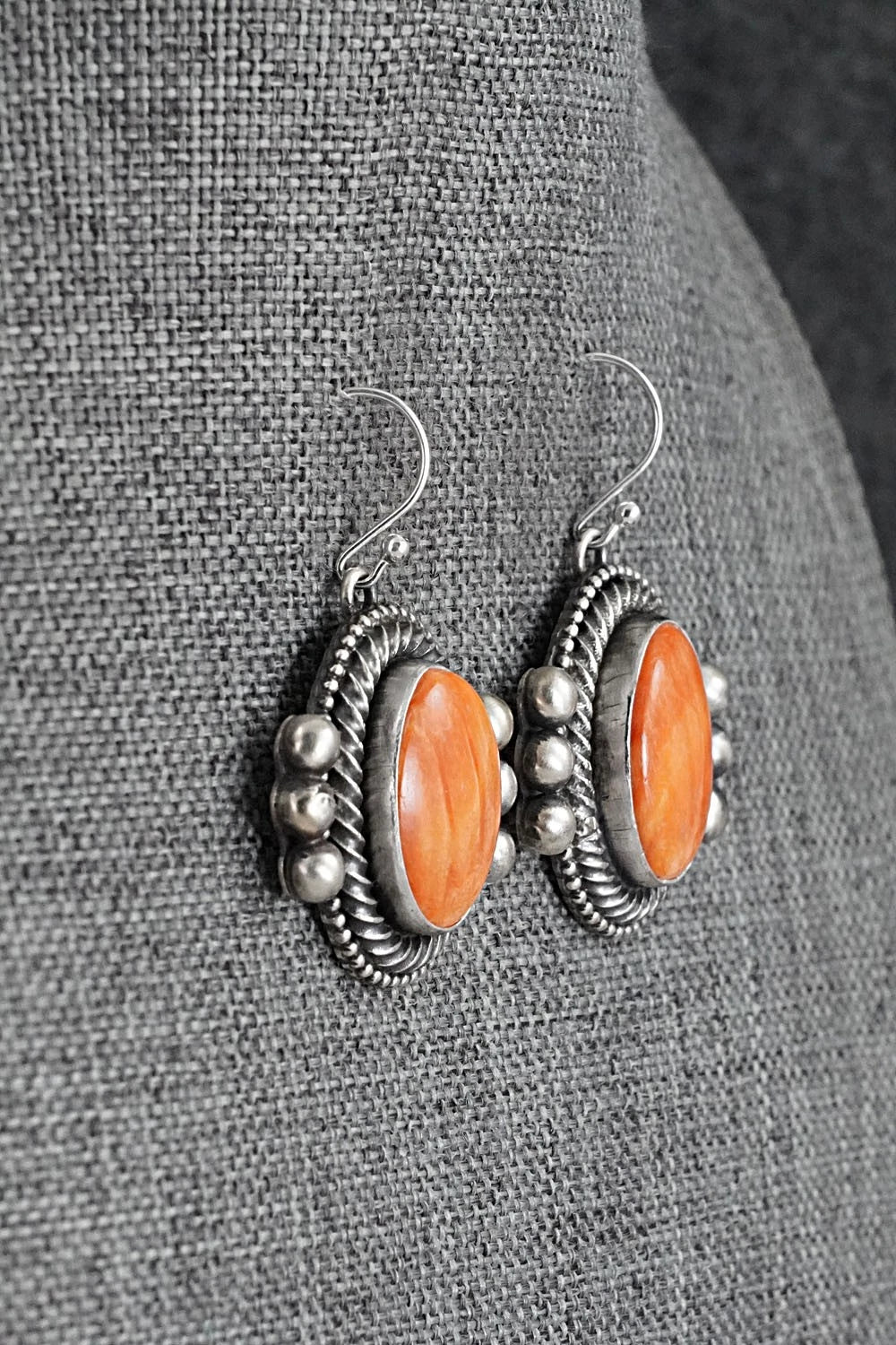 Spiny Oyster & Sterling Silver Squash Blossom Set - Kathleen Livingston