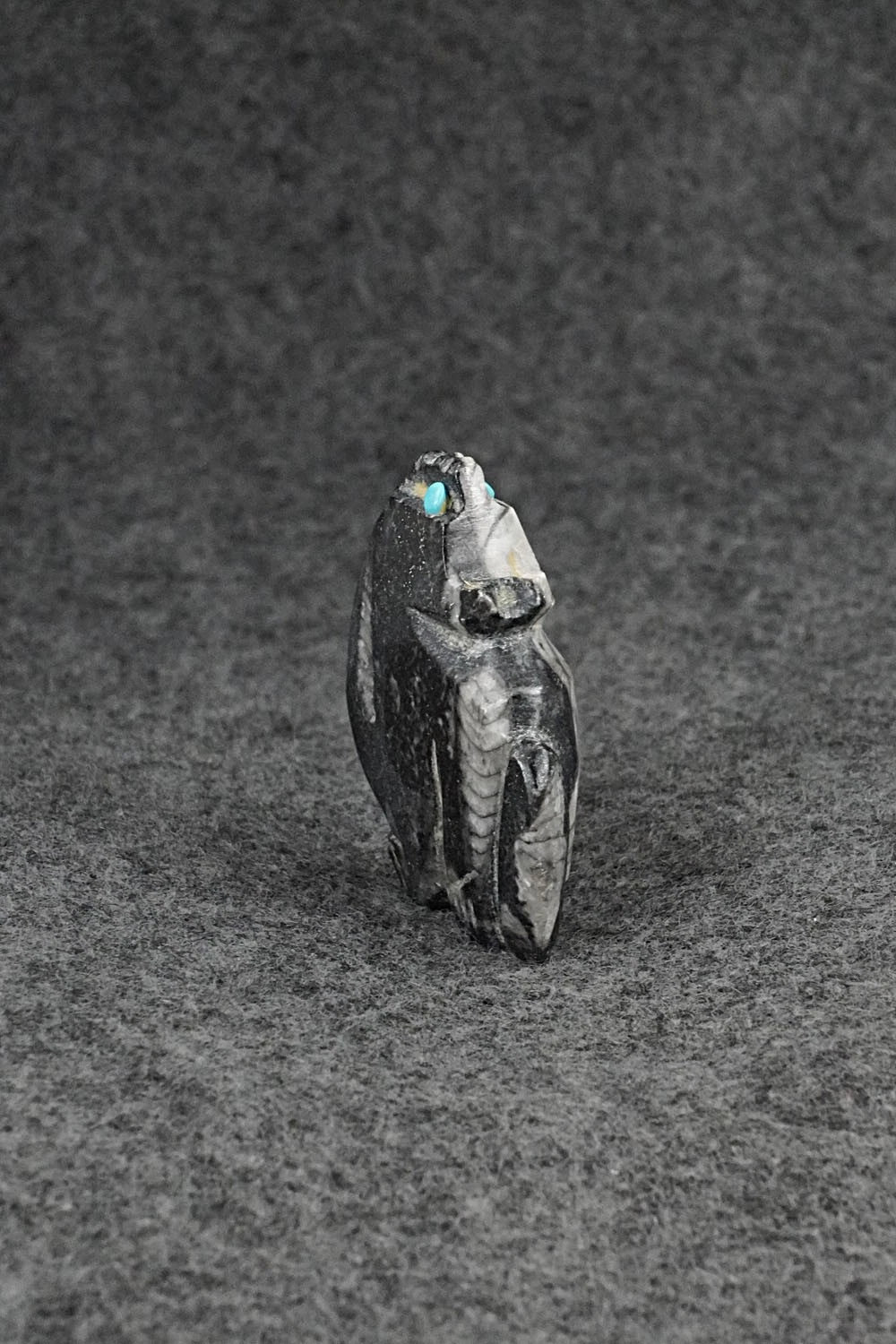 Wolf Zuni Fetish Carving - Danette Laate