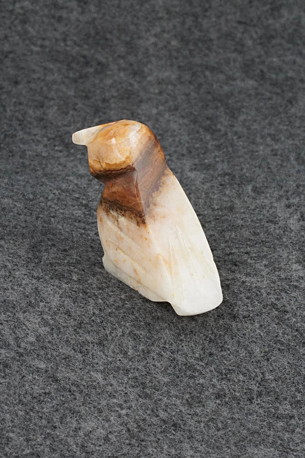 Owl Zuni Fetish Carving - Abby Panteah Quam