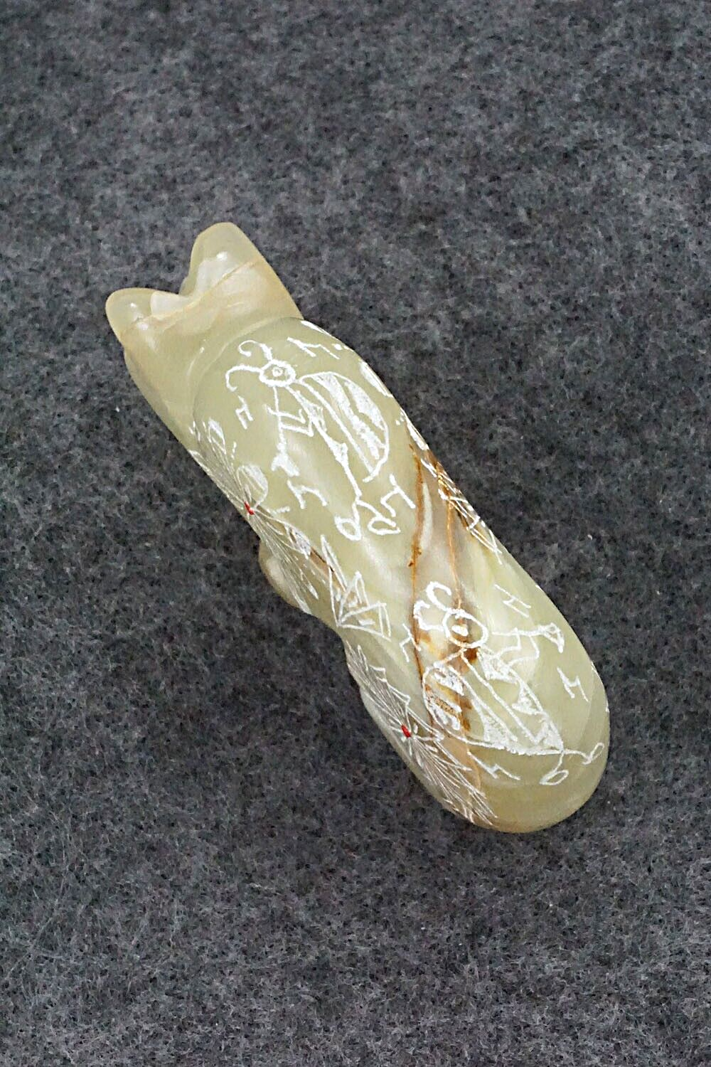 Bear Zuni Fetish Carving - Adrian Cachini