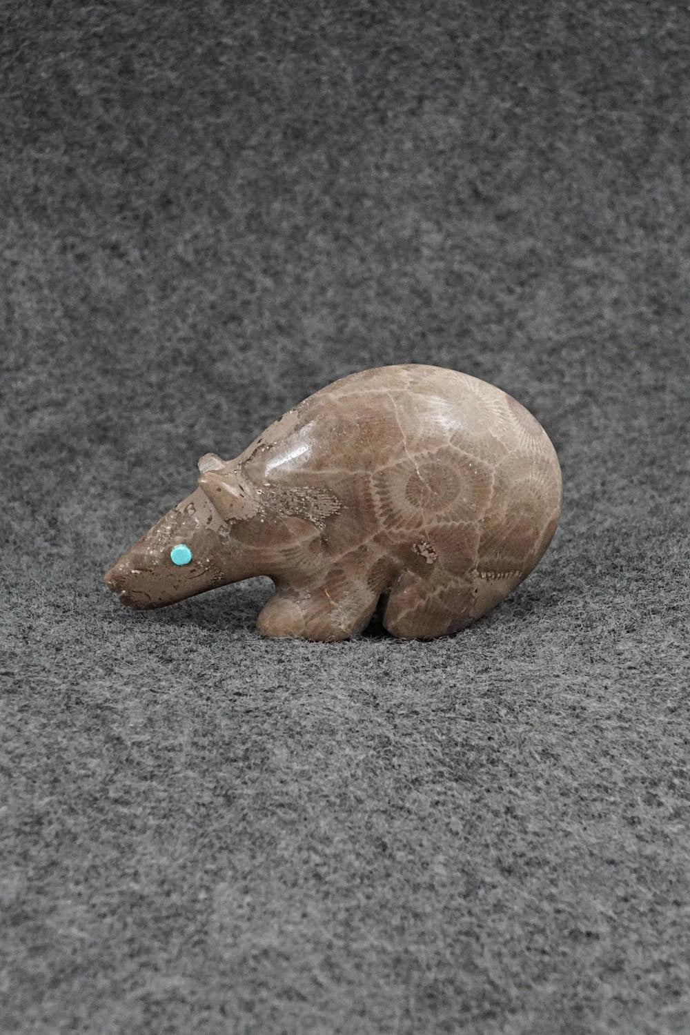 Bear Zuni Fetish Carving - Ronnie Lunasee