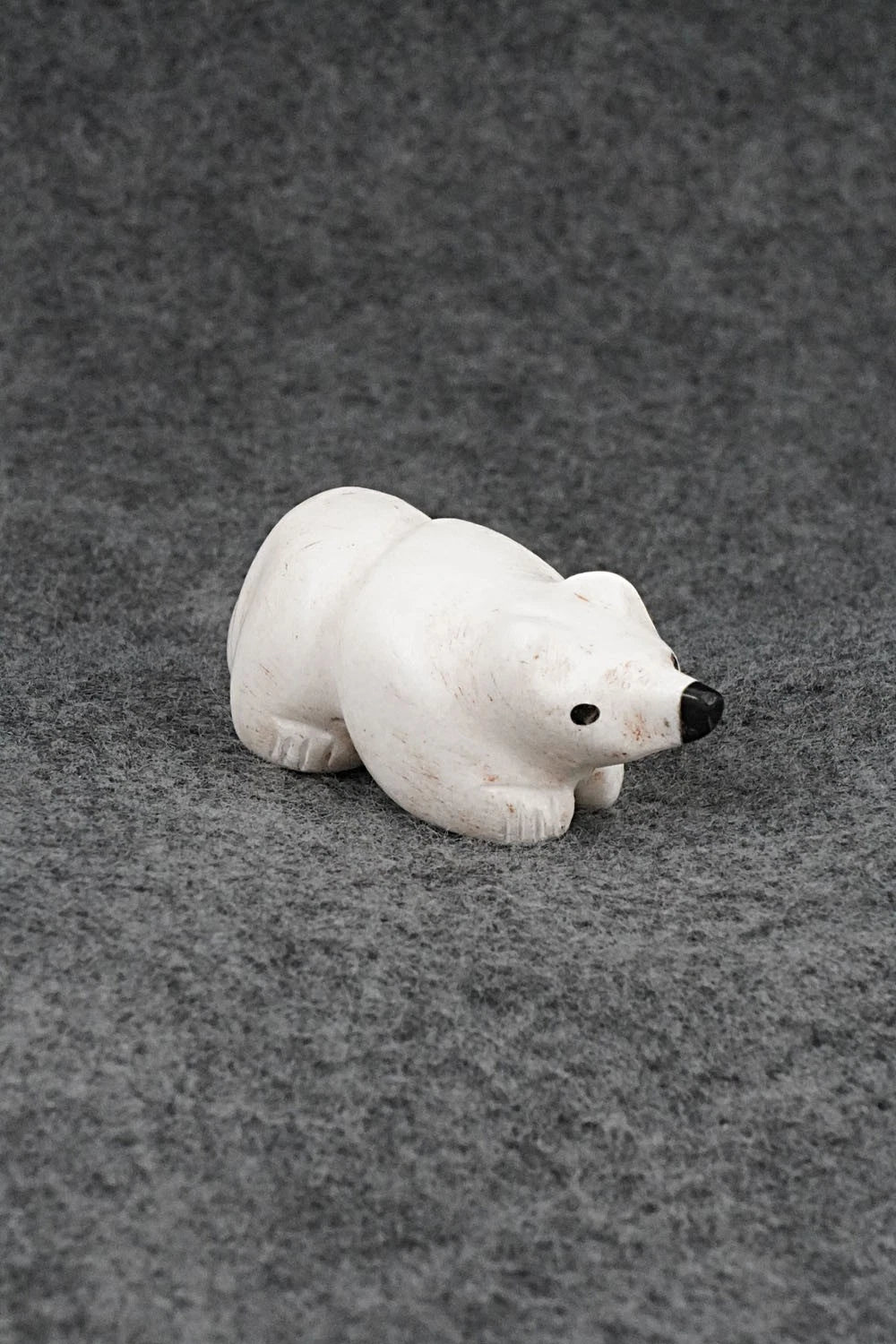 Bear Zuni Fetish Carving - Justin Red Elk