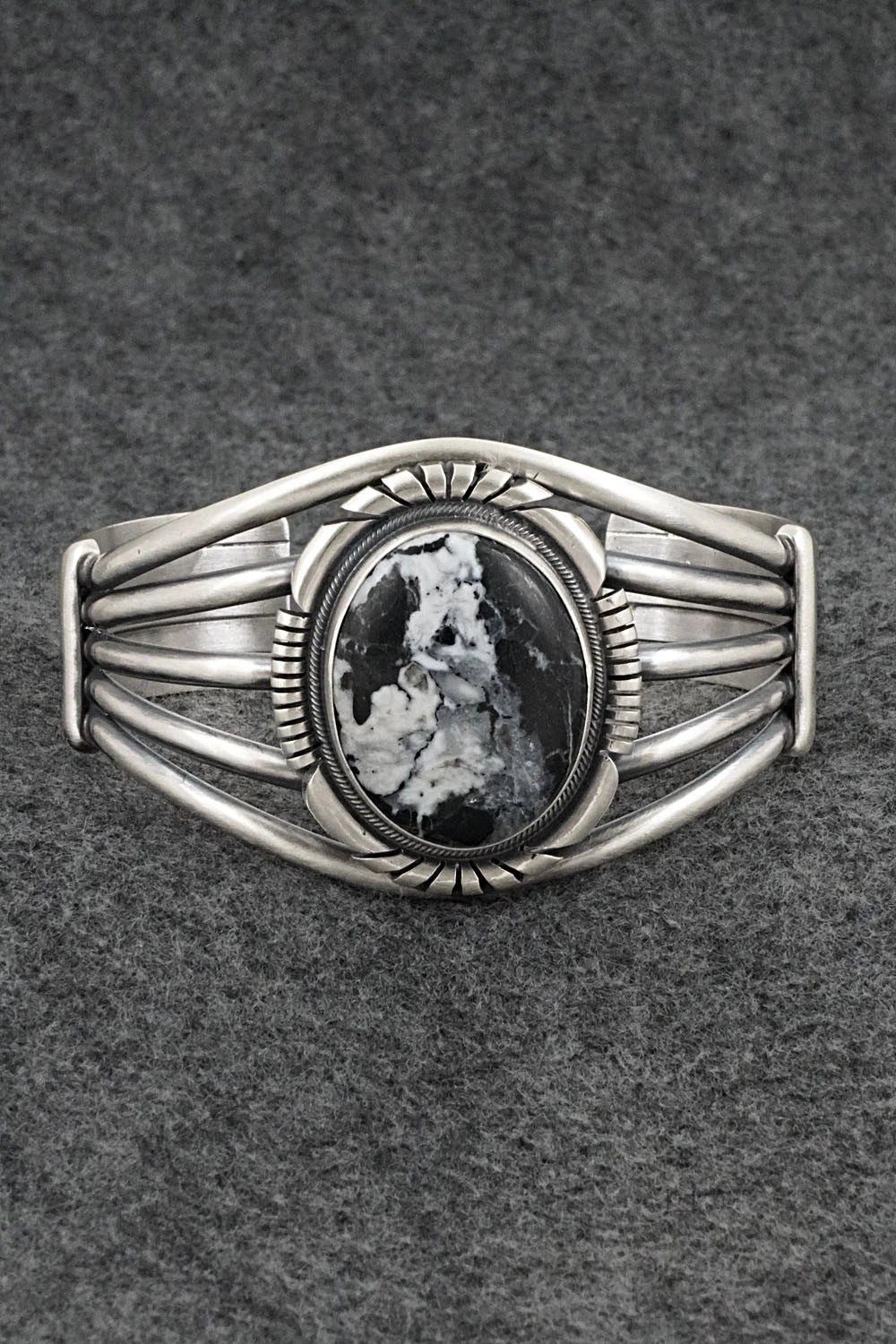 White Buffalo & Sterling Silver Bracelet - Mark Yazzie