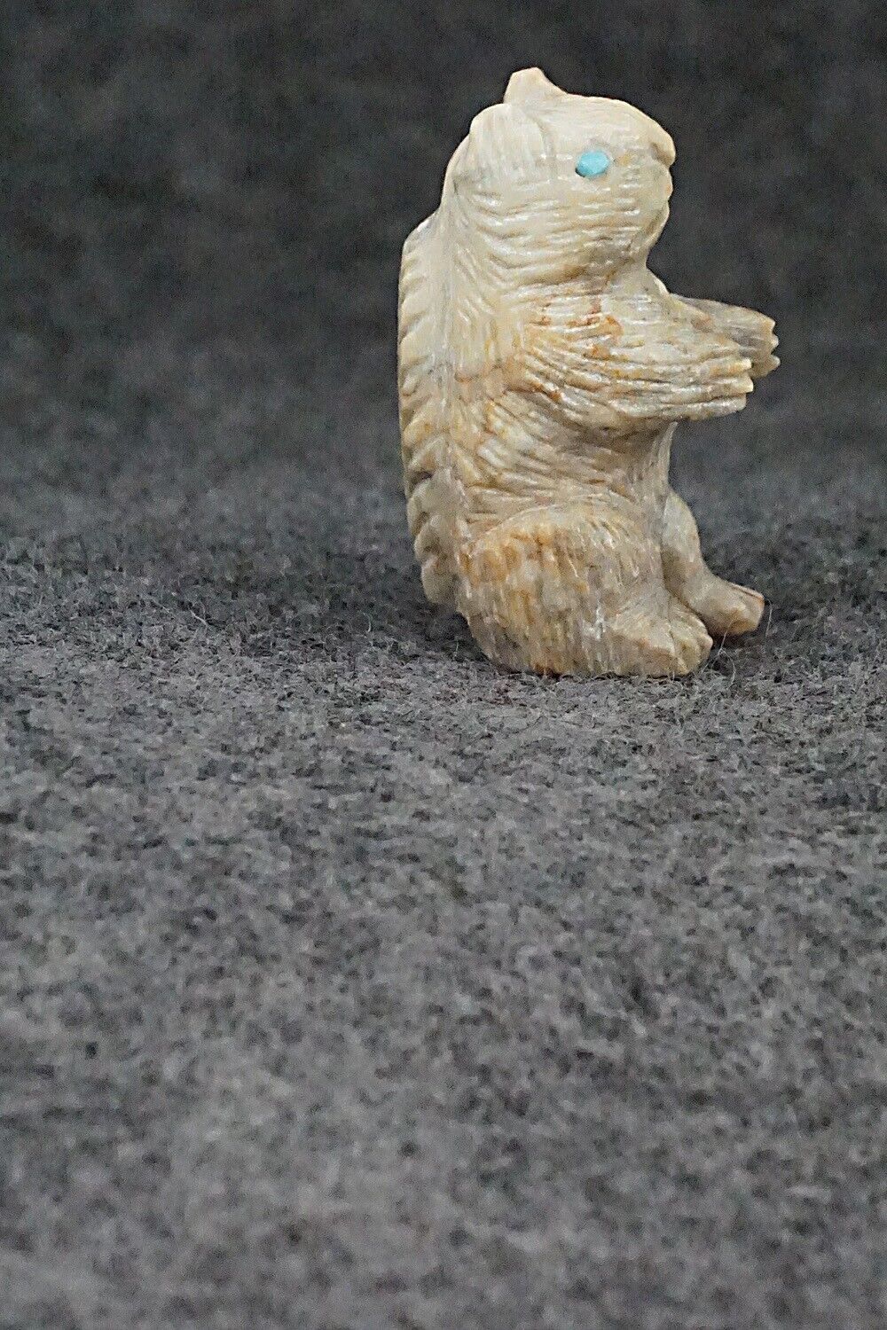 Squirrel Zuni Fetish Carving - Lindsey Cheama