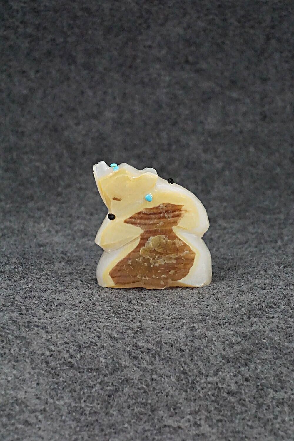 Bear Zuni Fetish Carving - Danette Laate