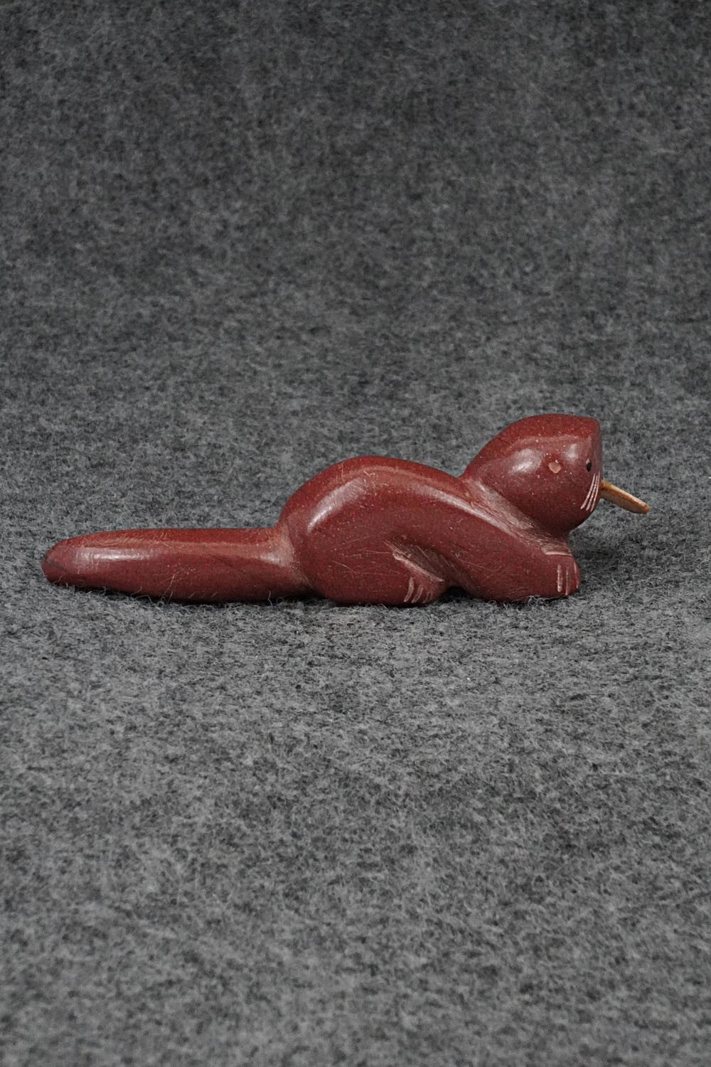 Otter Zuni Fetish Carving - Justin Red Elk