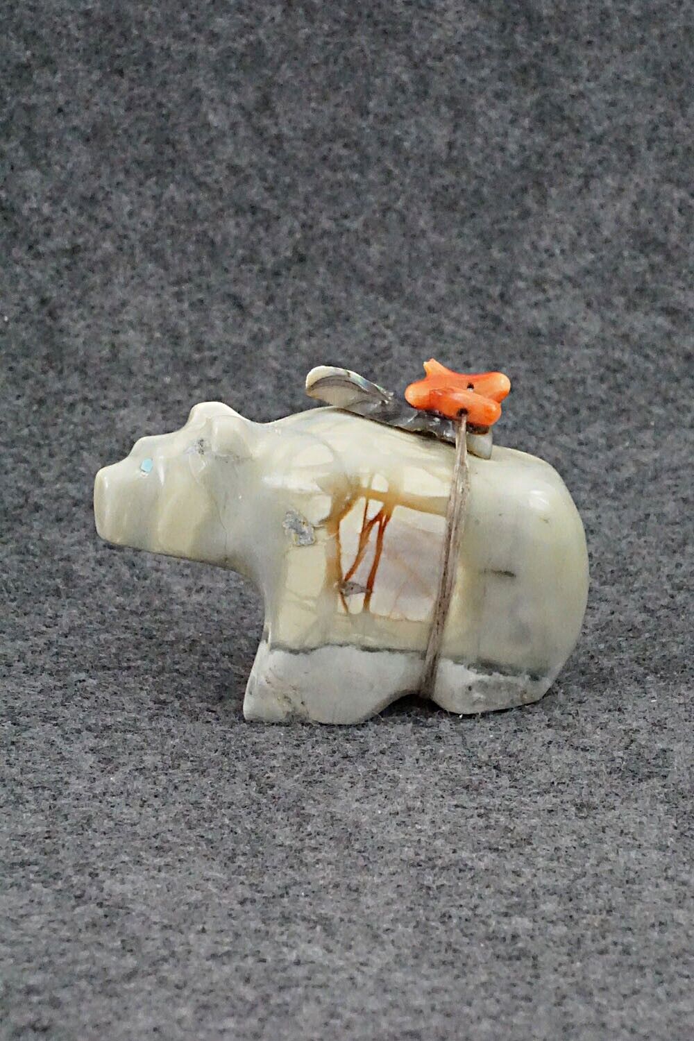 Bear Zuni Fetish Carving - Donovan Laiwakete