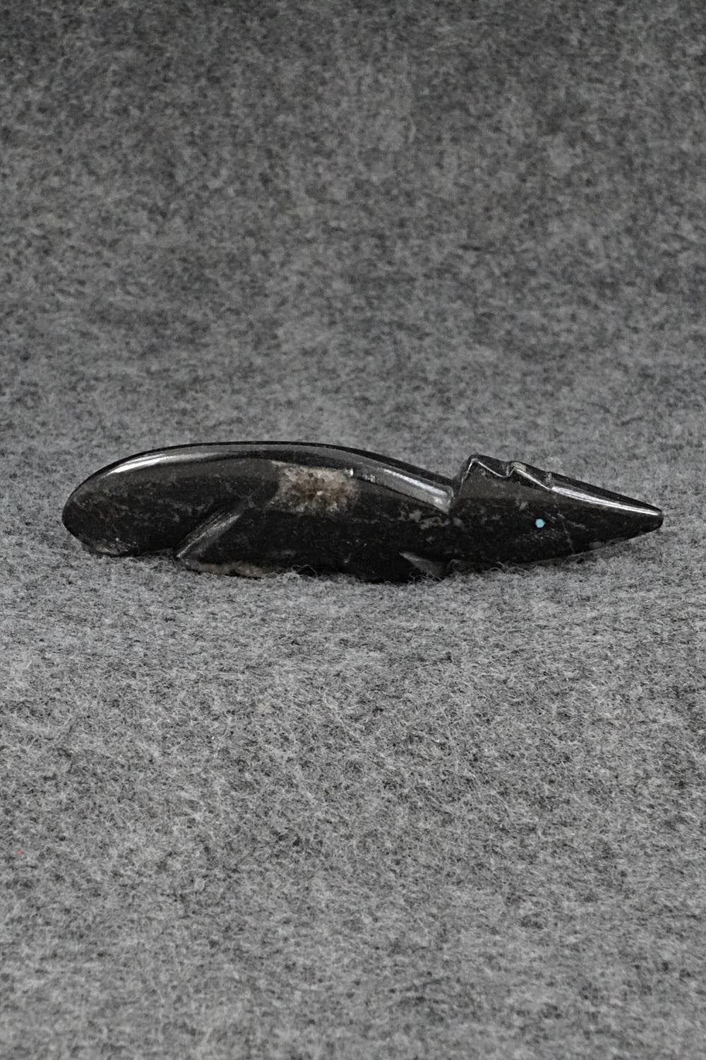 Wolf Zuni Fetish Carving - Abby Quam Panteah