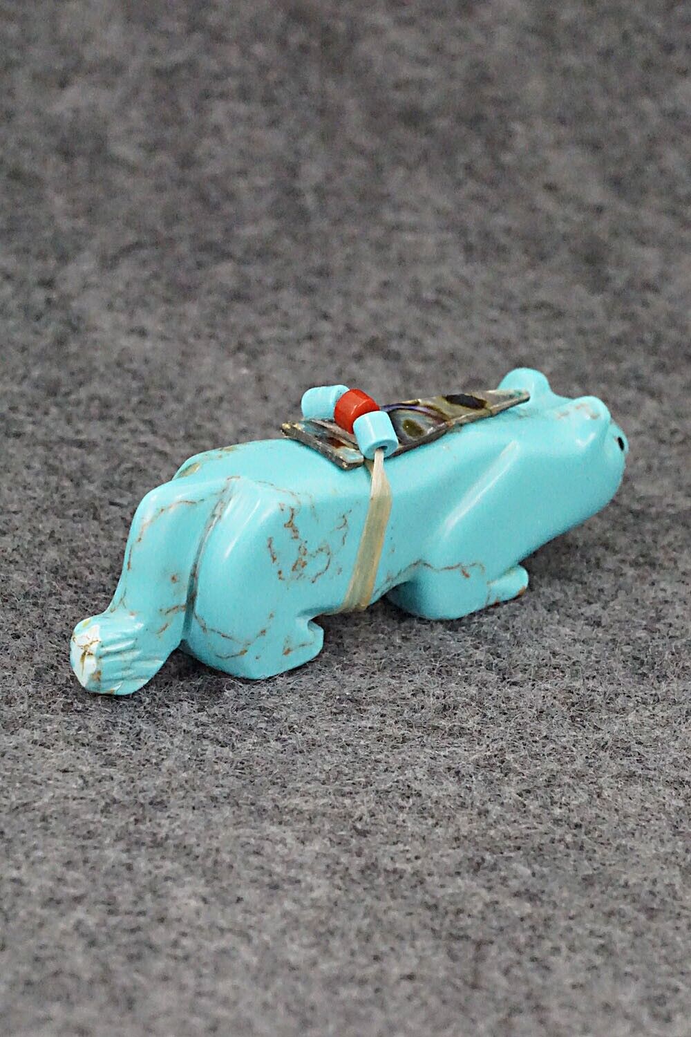 Mountain Lion Zuni Fetish Carving - Alex Tsethlikai