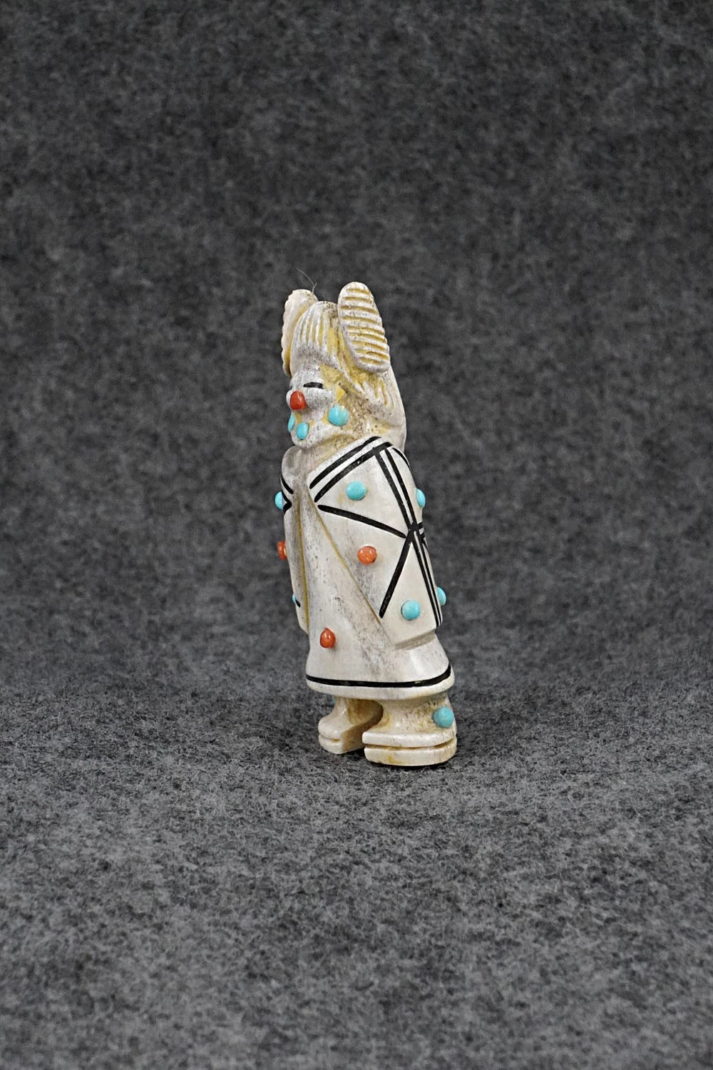 Corn Maiden Zuni Fetish Carving - Claudia Peina