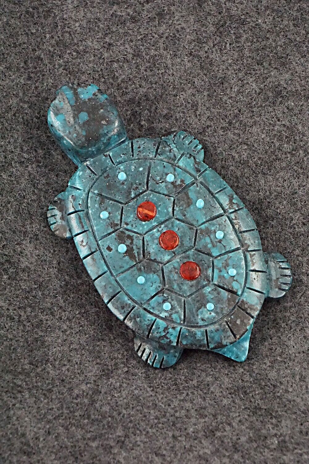 Turtle Zuni Fetish Carving - Reynold Lunasee