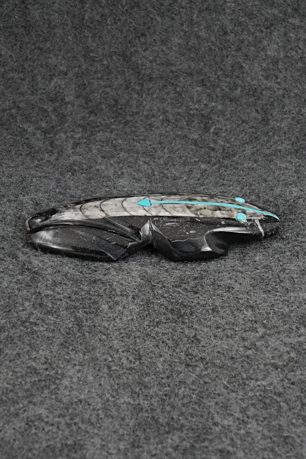 Frog Zuni Fetish Carving - Kenric Laiwakete