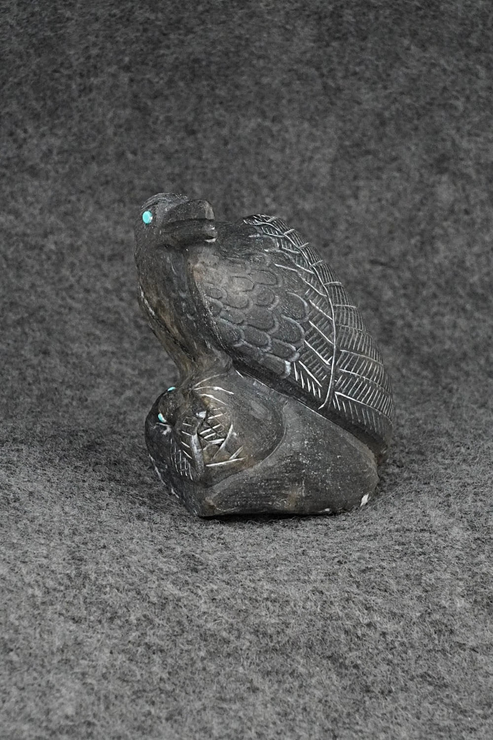 Crow Zuni Fetish Carving - Derrick Kaamasee