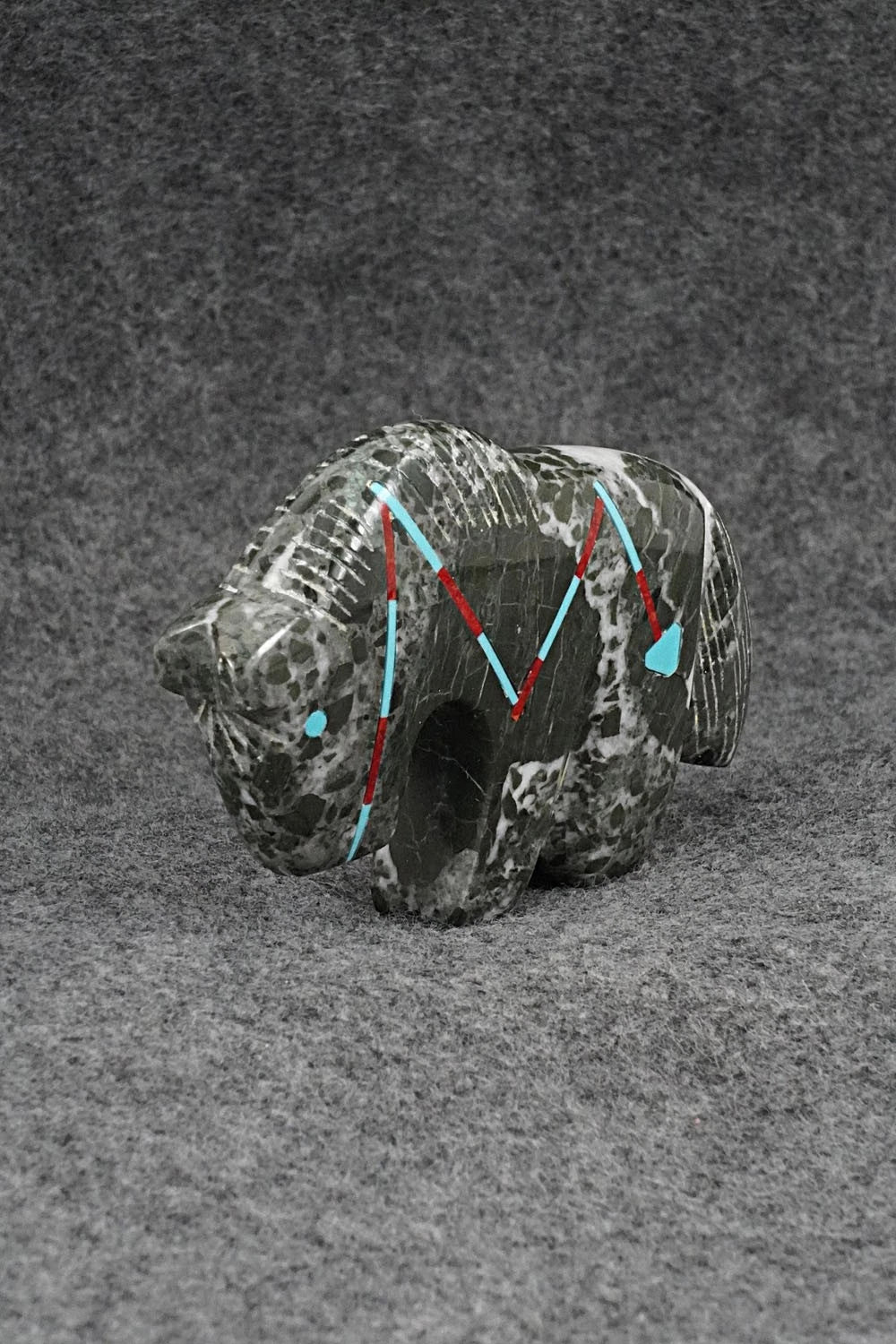 Horse Zuni Fetish Carving - Kenric Laiwakete
