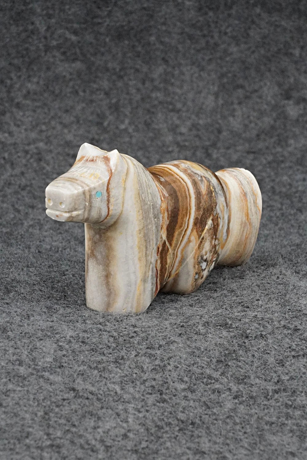 Horse Zuni Fetish Carving - Daphne Quam