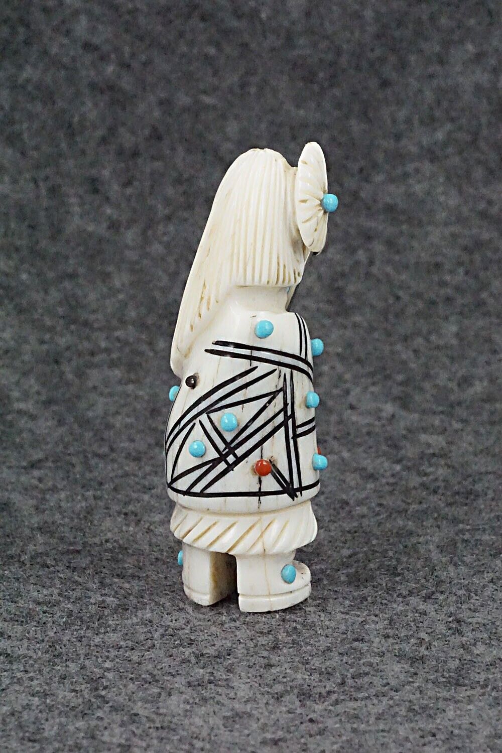 Hunter with Spear & Shield Zuni Fetish Carving - Claudia Peina