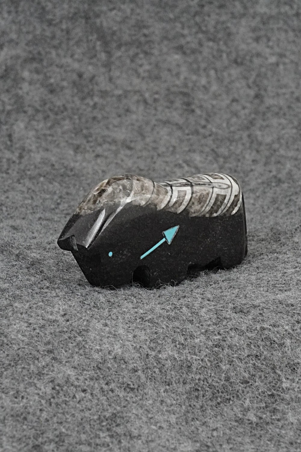 Horse Zuni Fetish Carving - Clayton Panteah