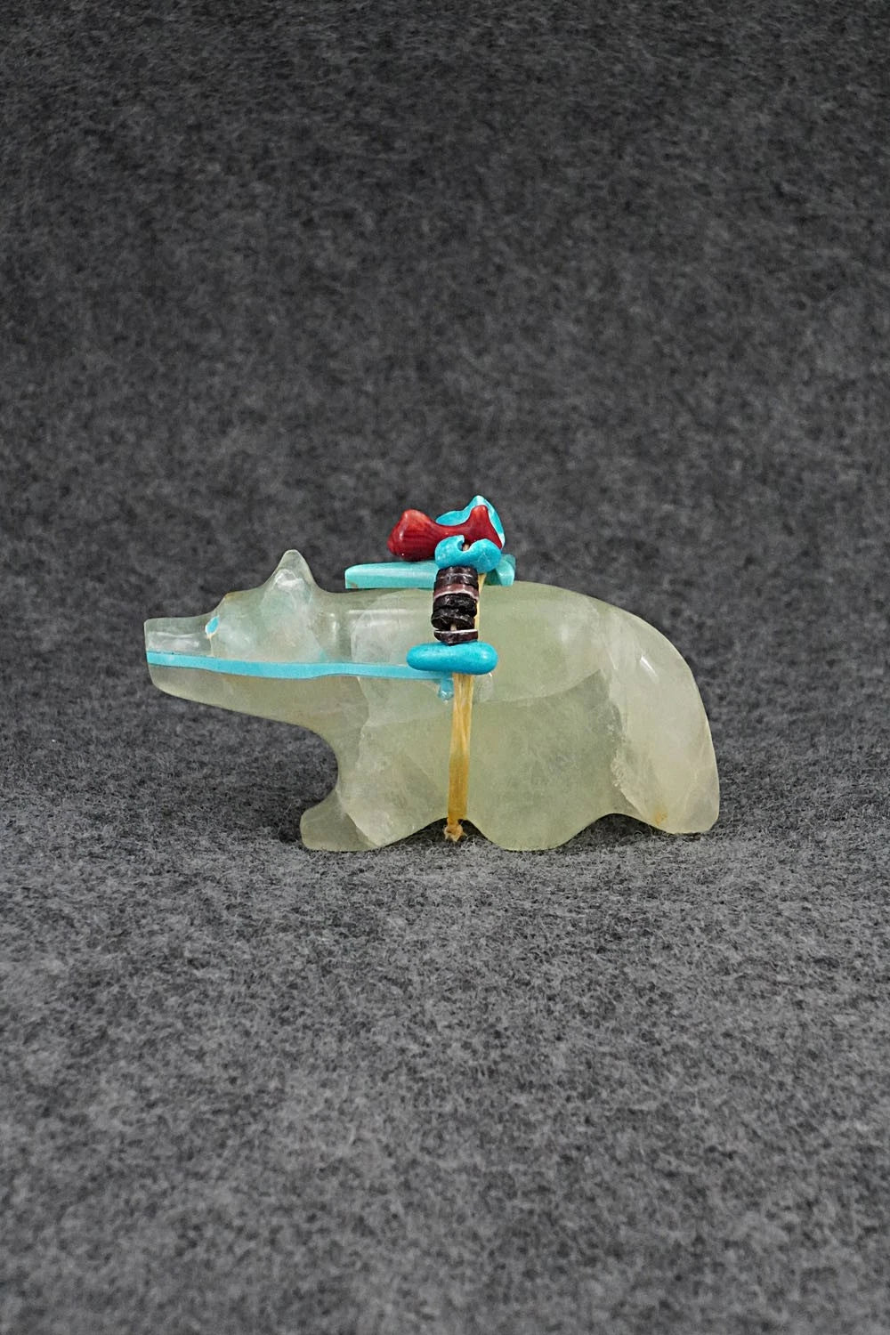 Wolf Zuni Fetish Carving - Rodney Laiwakete