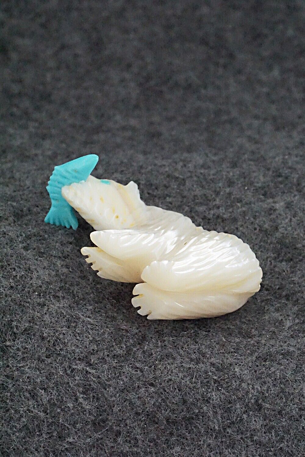 Bear with Fish Zuni Fetish Carving - Andres Quandelacy