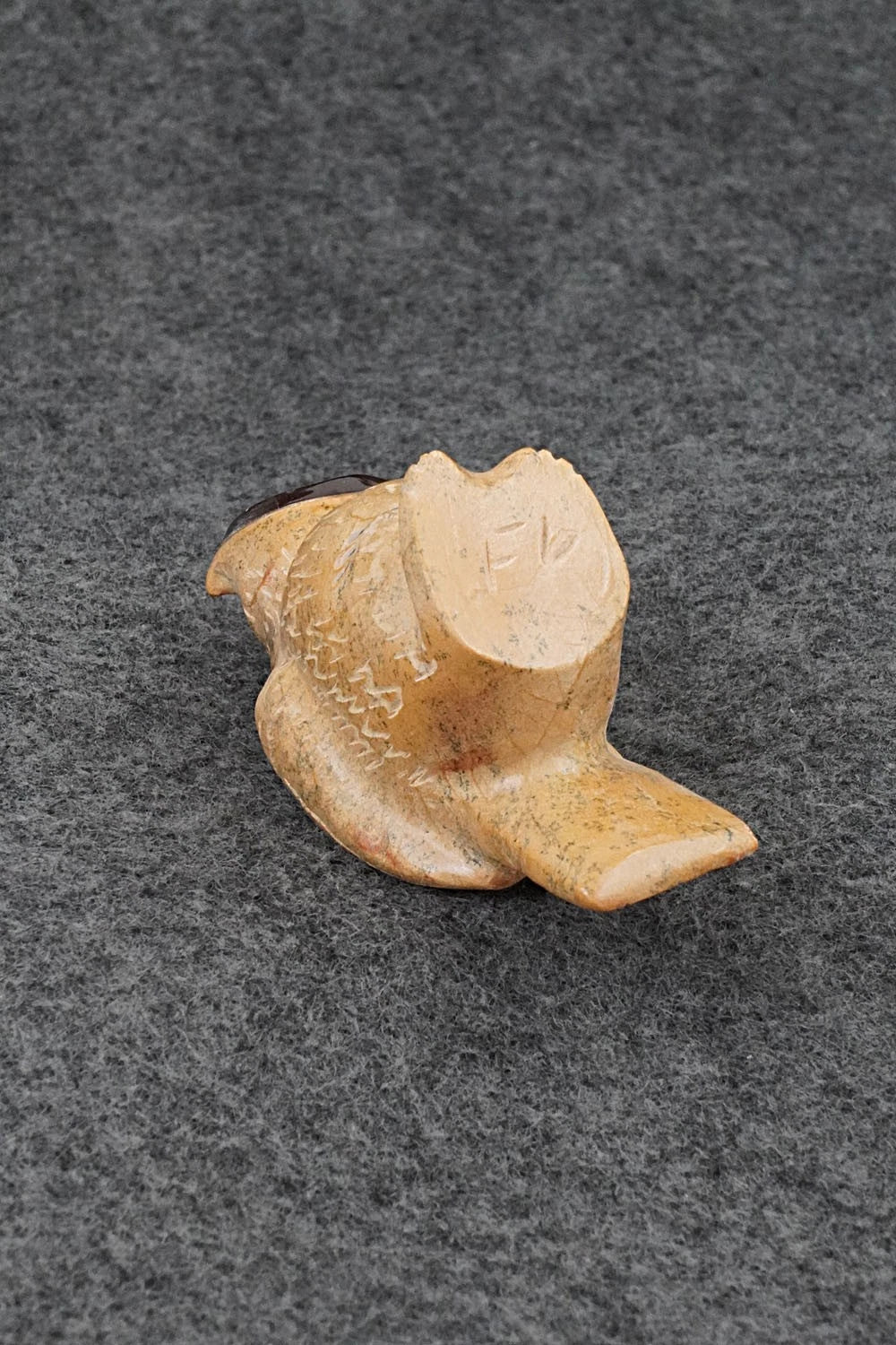 Owl Zuni Fetish Carving - Freddie Leekya