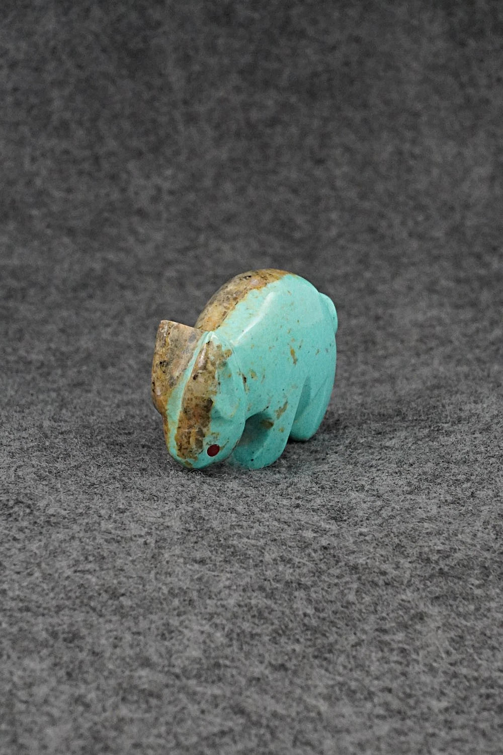Rabbit Zuni Fetish Carving - Kenric Laiwekete