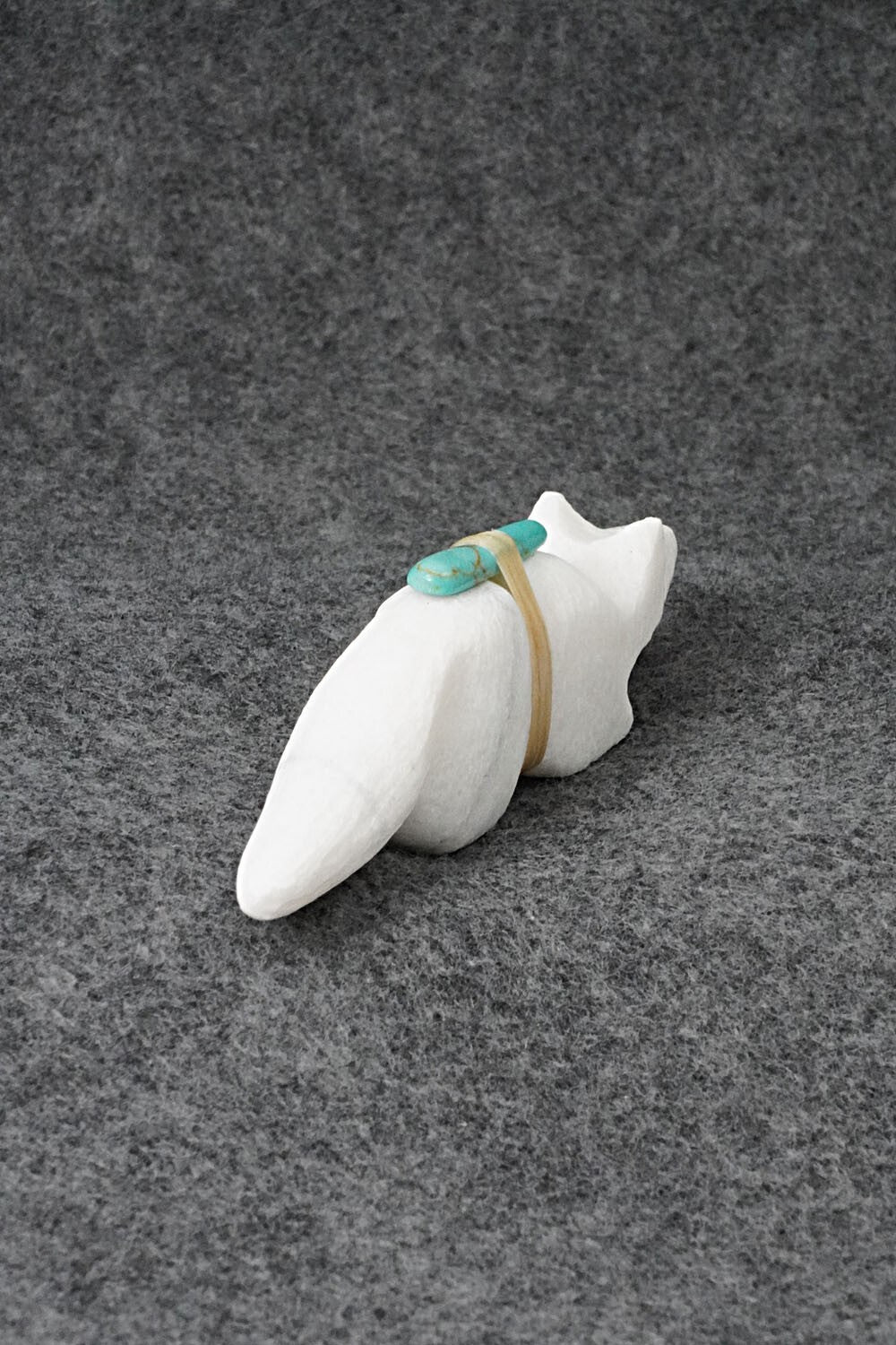 Wolf Zuni Fetish Carving - Herbert Halate