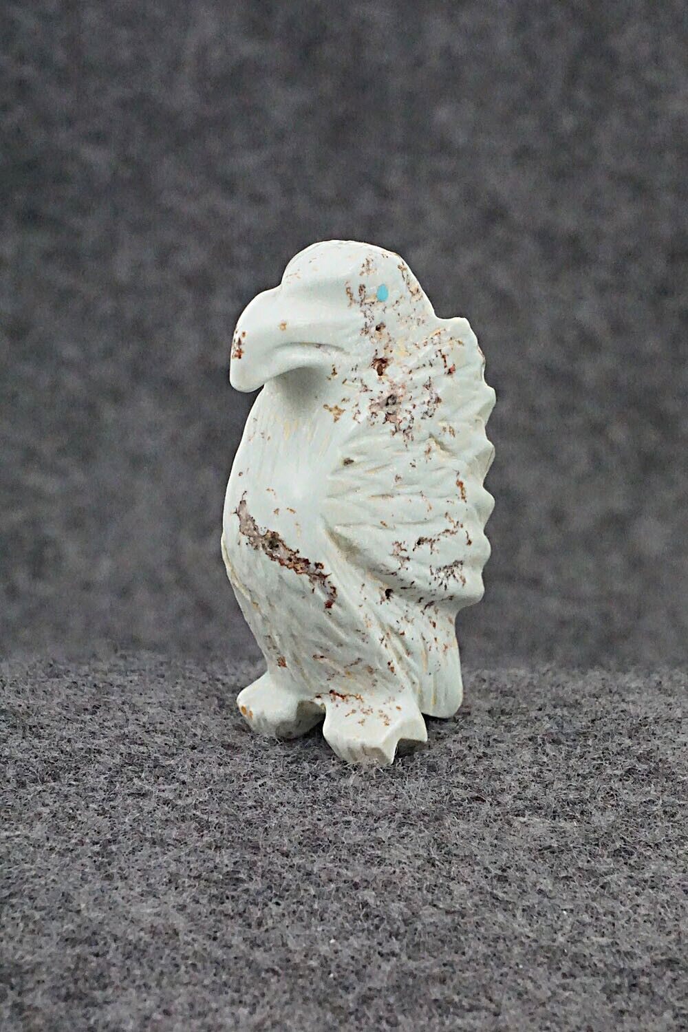 Eagle Zuni Fetish Carving - Tony Mackel