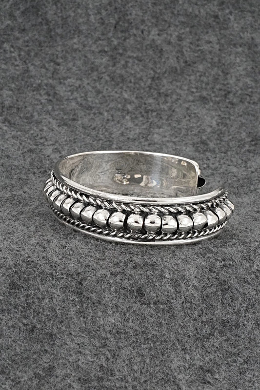 Bracelets $405 to $580 – High Lonesome Trading