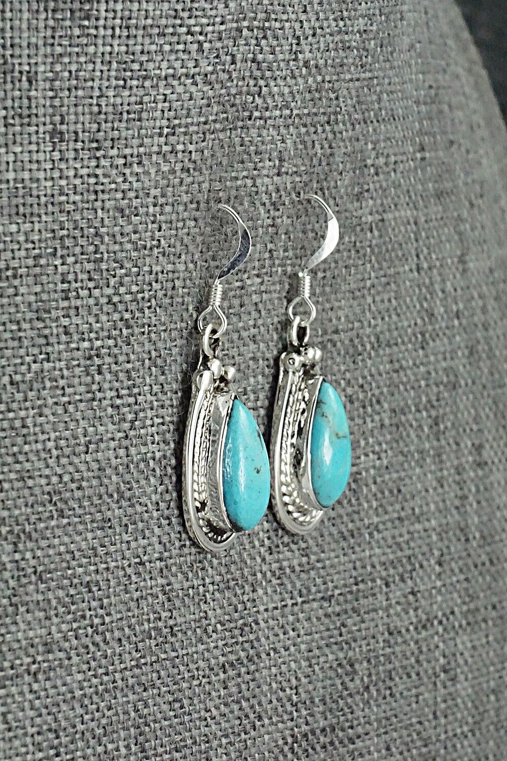 Turquoise & Sterling Silver Earrings - Verley Betone