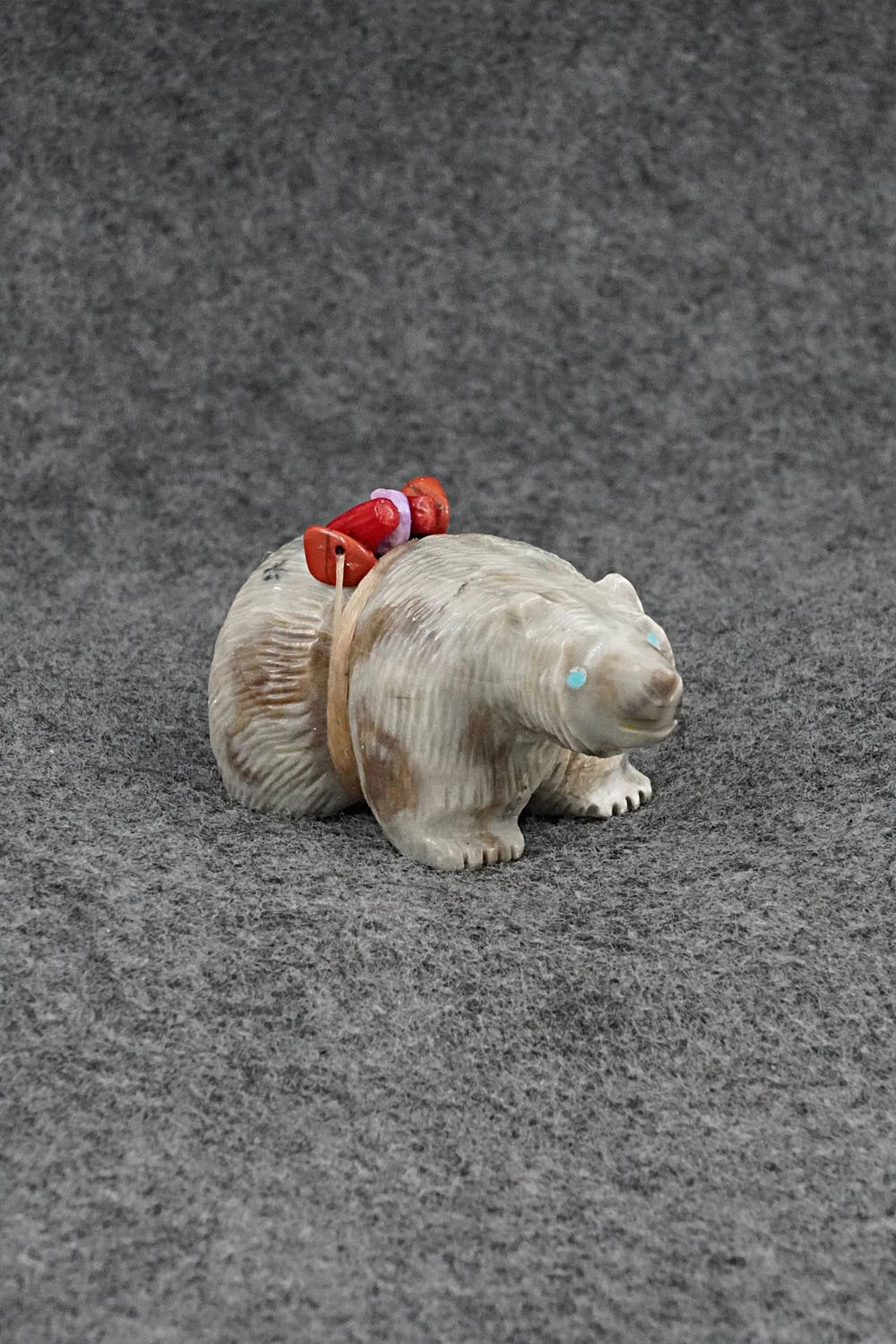 Bear Zuni Fetish Carving - Paulette & Farlan Quam