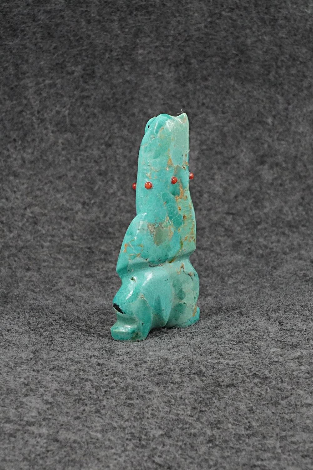 Bear Zuni Fetish Carving - Claudia Peina