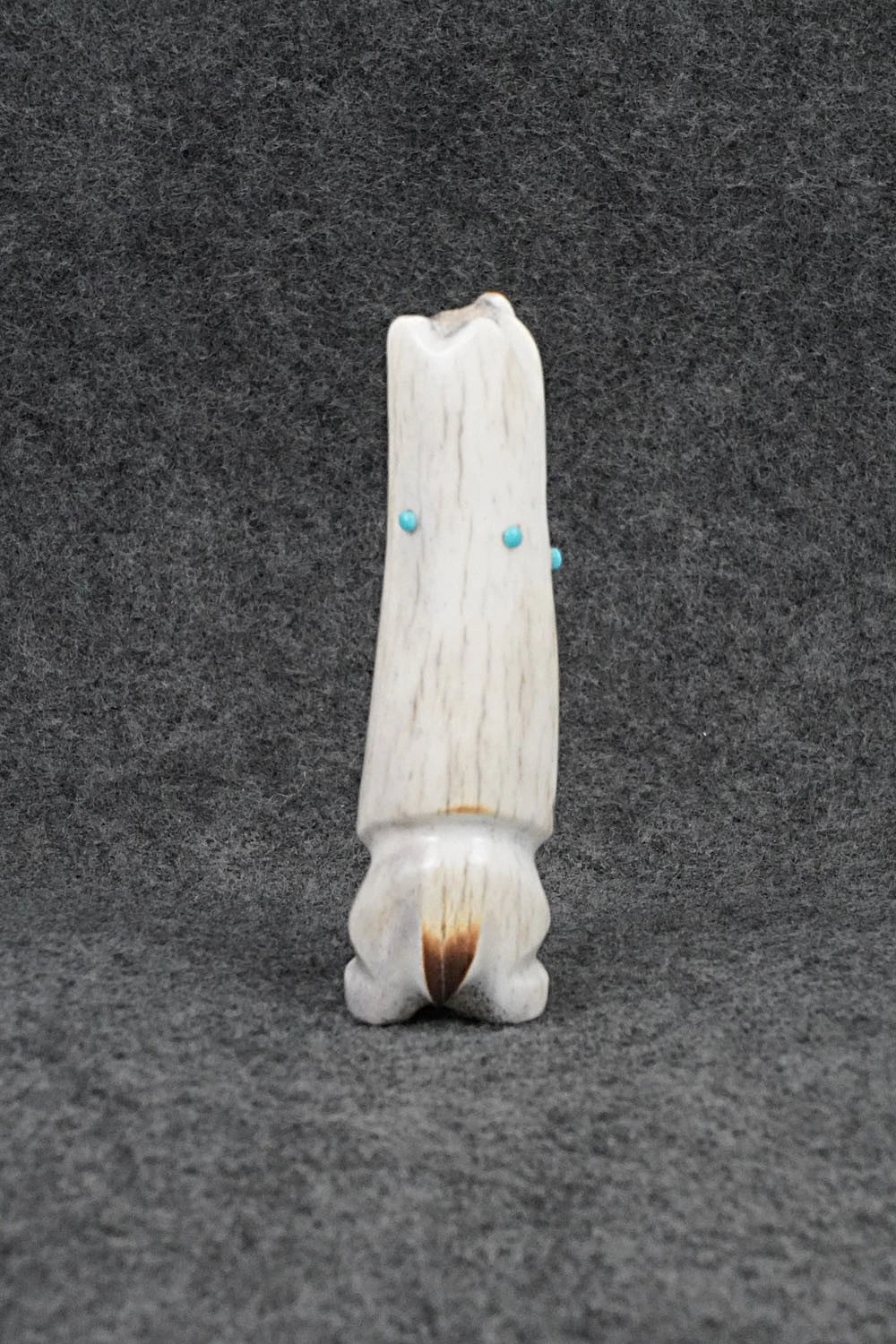 Bear Zuni Fetish Carving - Claudia Peina
