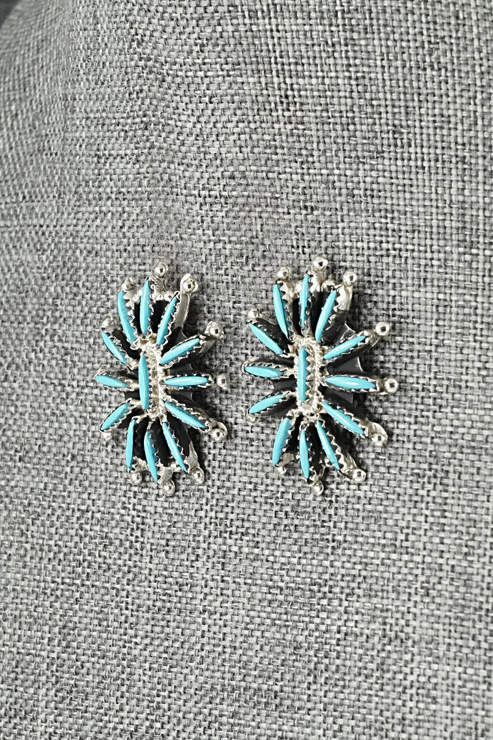 Turquoise & Sterling Silver Squash Blossom Necklace Set - Gerald Etsate
