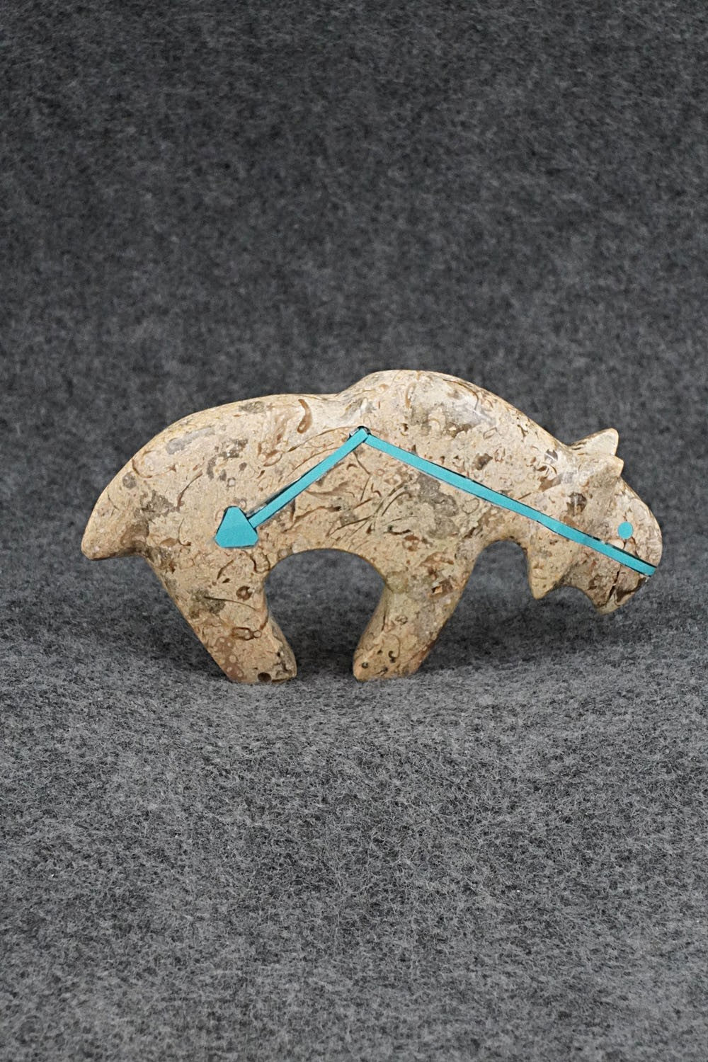 Bobcat Zuni Fetish Carving - Kenric Laiwakete