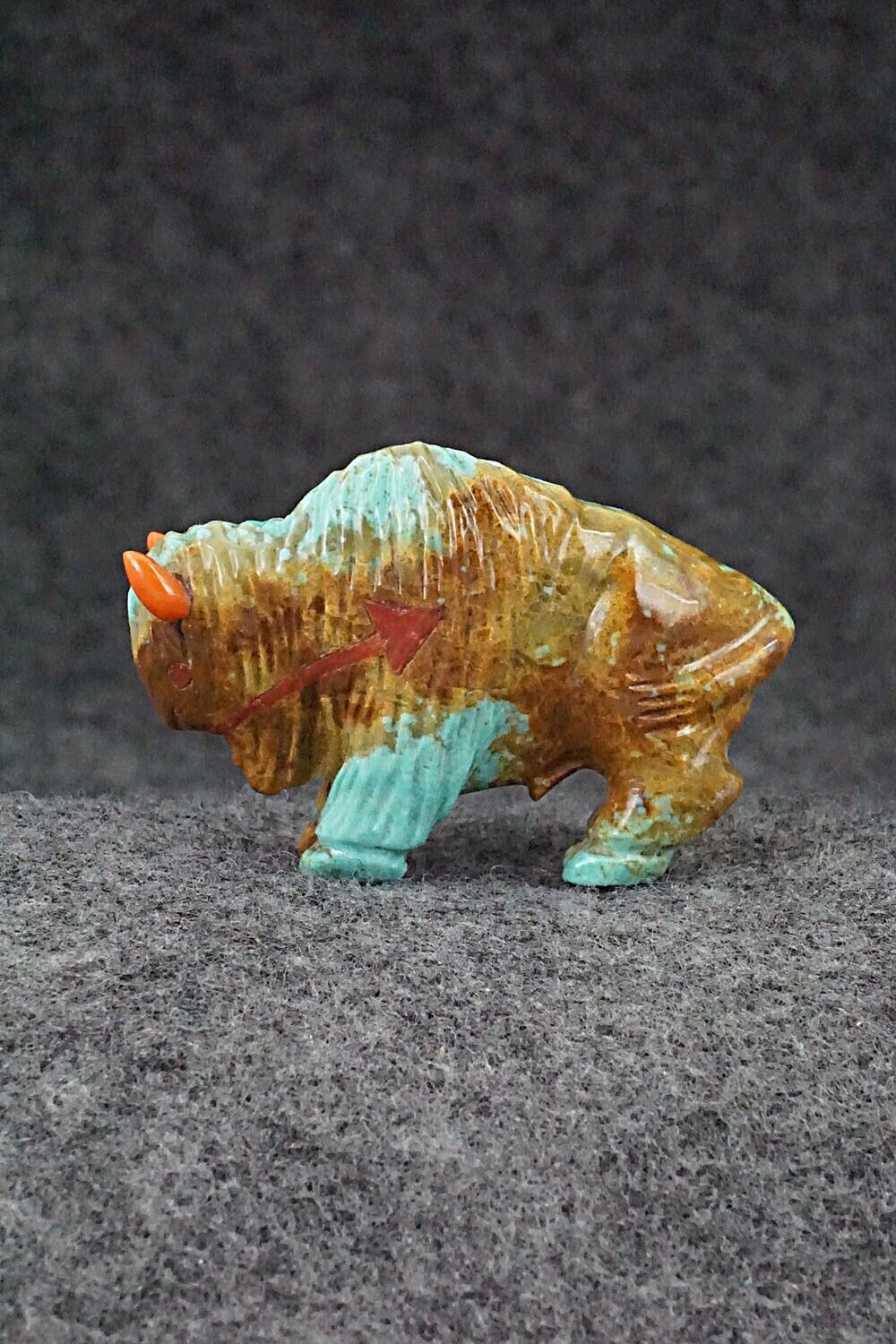 Buffalo Zuni Fetish Carving - Andres Quandelacy