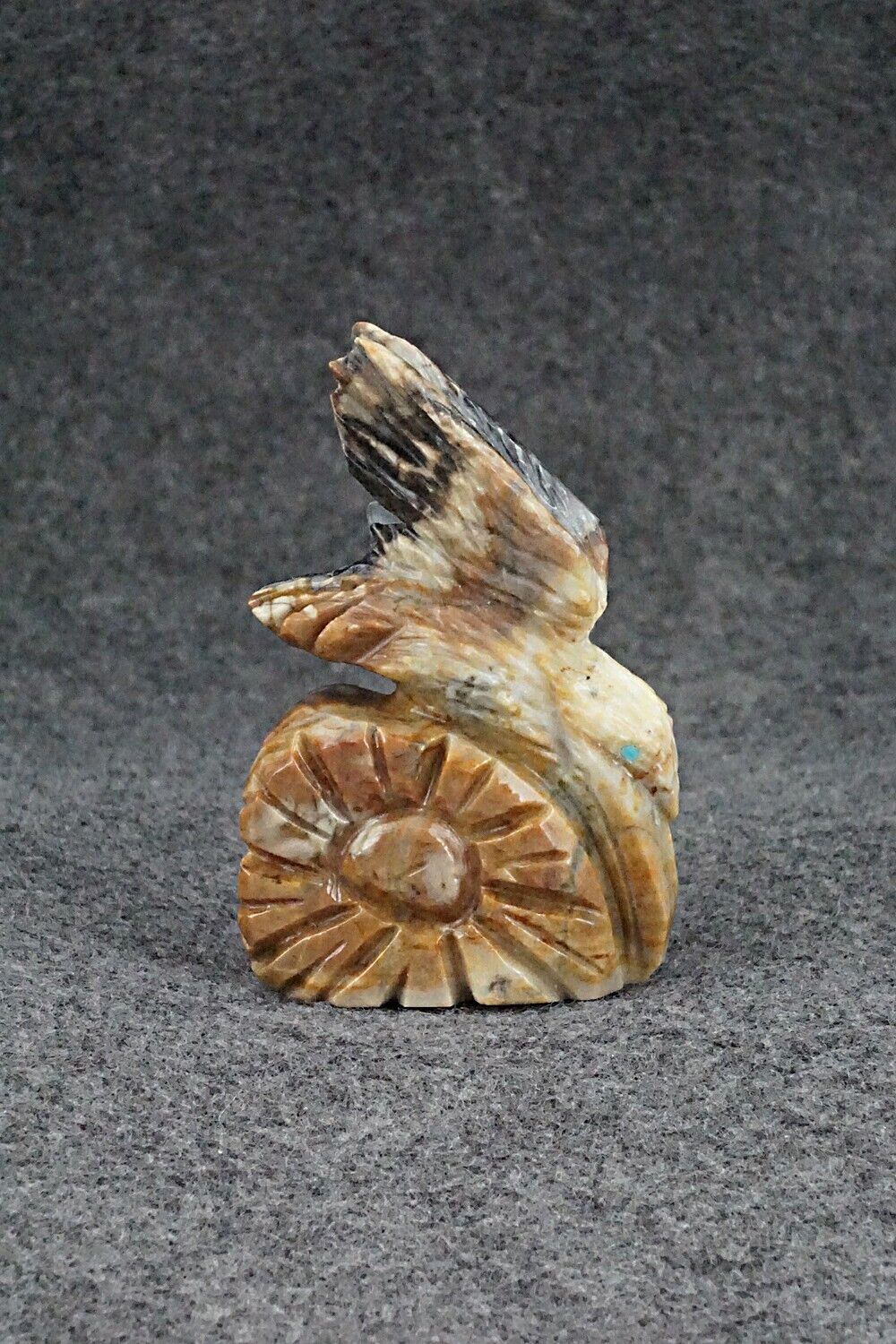 Hummingbird Zuni Fetish Carving - Tony Mackel