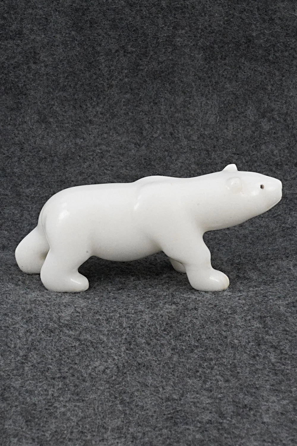 Bear Zuni Fetish Carving - Clayton Panteah