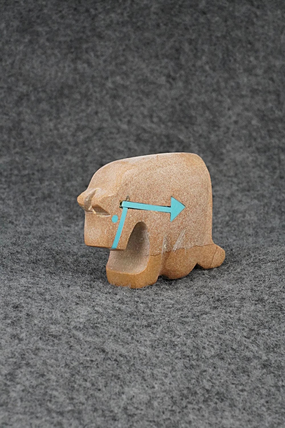 Mountain Lion Zuni Fetish Carving - Bernard Laiwakete