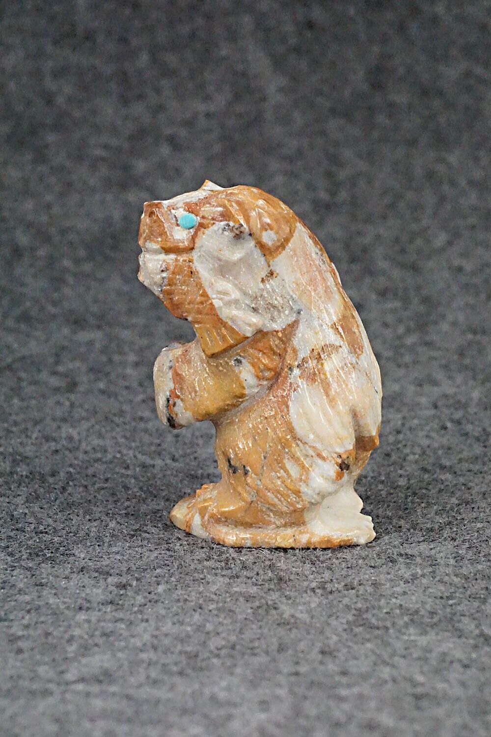 Bear with Fish Zuni Fetish Carving - Derrick Kaamasee
