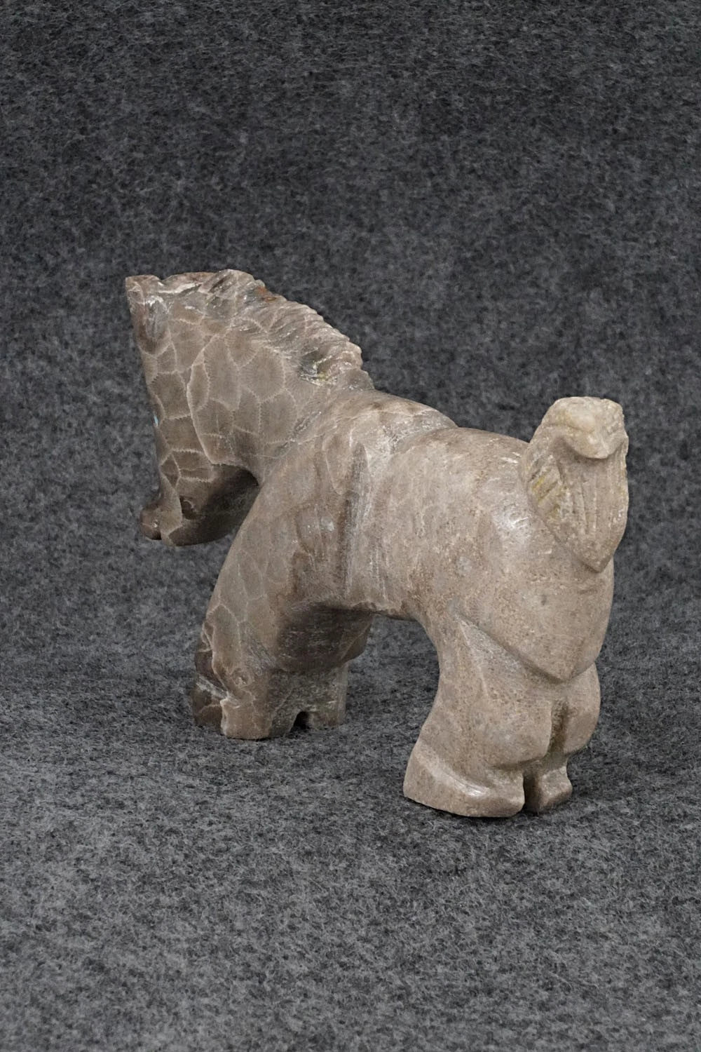 Horse Zuni Fetish Carving - Tony Mackel