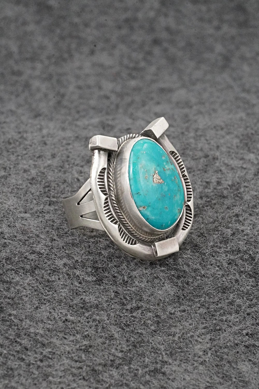 Turquoise & Sterling Silver Ring - Bobby Johnson - Size 7.5