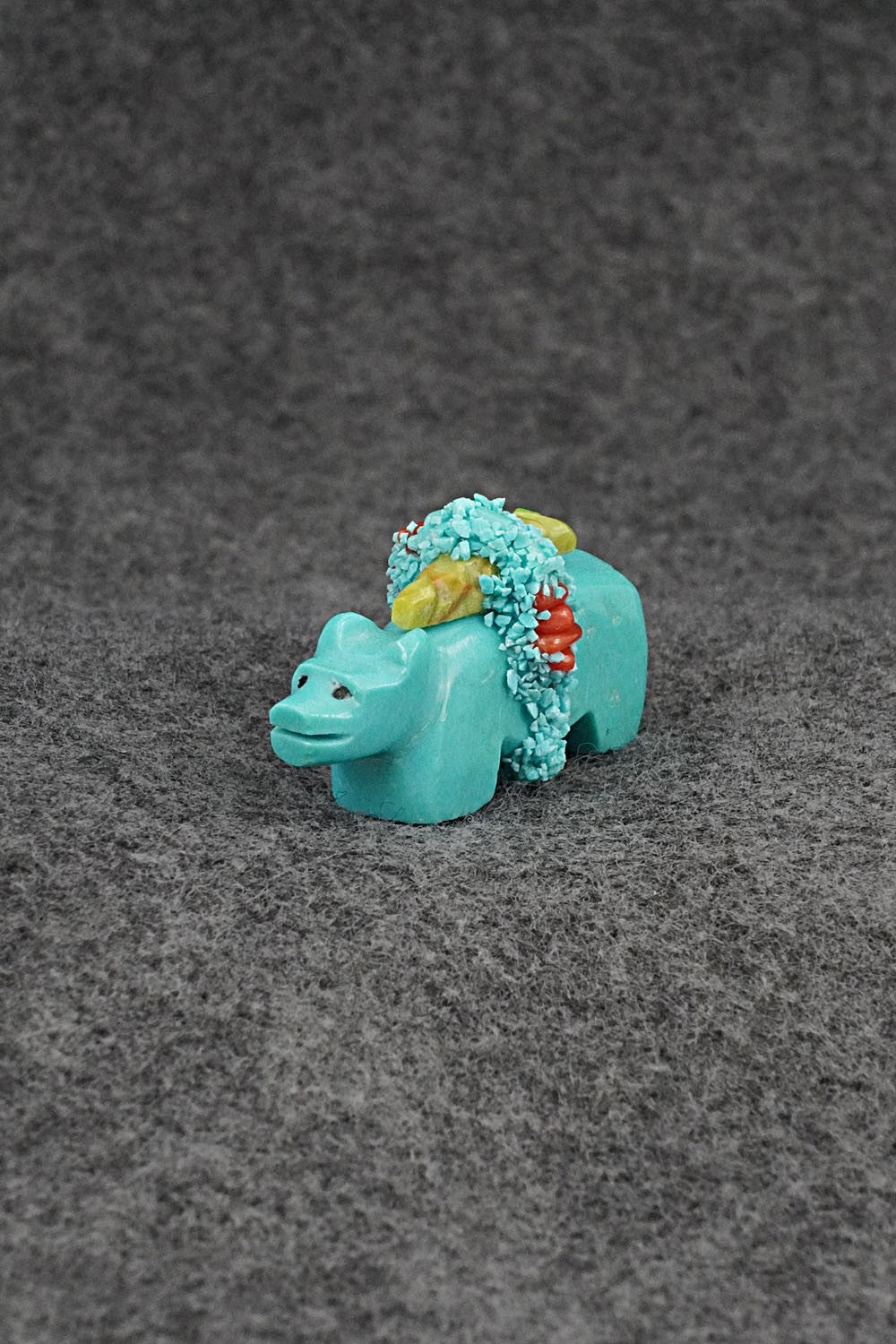 Bear Zuni Fetish Carving - Marvelita Phillips