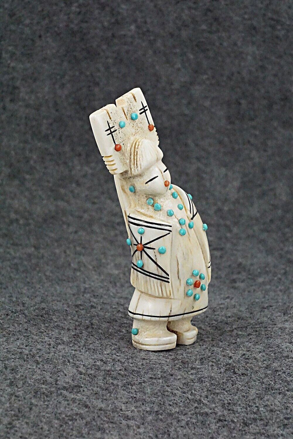 Corn Maiden Zuni Fetish Carving - Claudia Peina